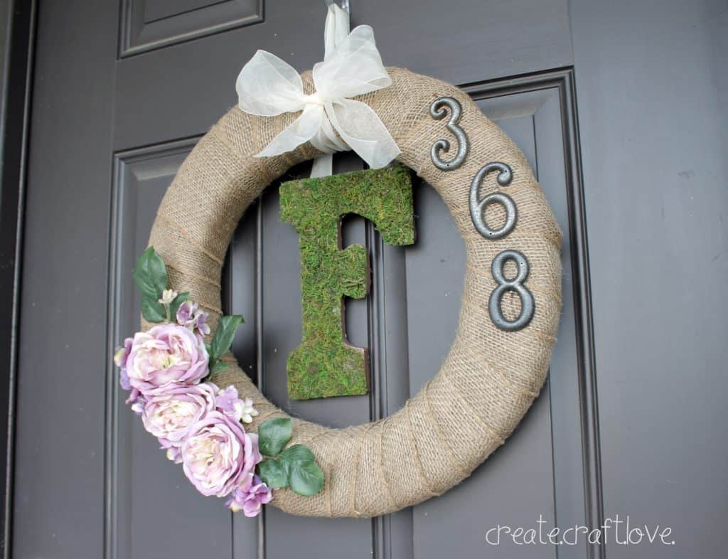 Moss Monogram Spring Wreath at createcraftlove.com #spring #wreath