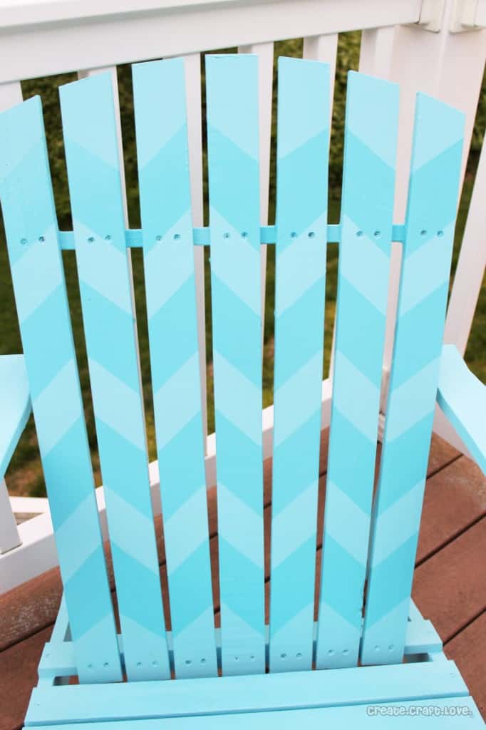 Furniture DIY {Mommy's Timeout Chair} at createcraftlove.com #furniture #diy