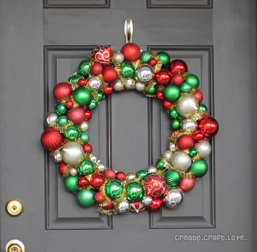 IMG_3404 christmas front porch decor