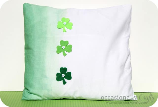 Ombre-dyed Shamrock Pillow #stpatricksday