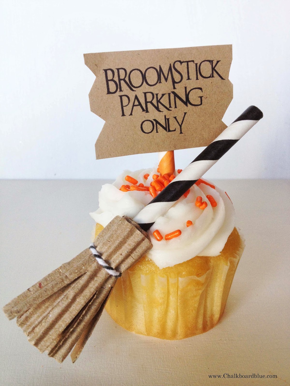 Broomstick Parking Cupcakes