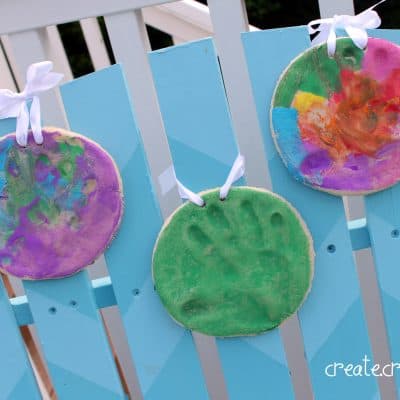Salt Dough Hand Prints for Father's Day via createcraftlove.com #fathersday #giftideas #kidscrafts