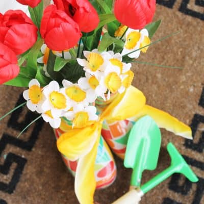 Garden Boot Planter via createcraftlove.com #gardenboot #planter