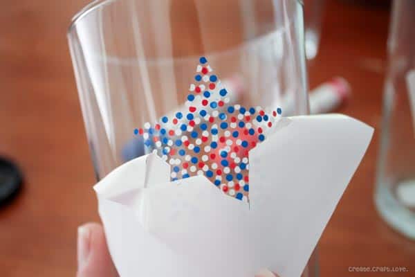 Patriotic Star Glasses for the 36th Avenue from createcraftlove.com #4thofjuly #stars #glasspaint #pointillism