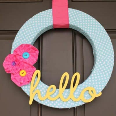 https://www.thecreativeheadquarters.com/2013/06/no-sew-fabric-flowers.html