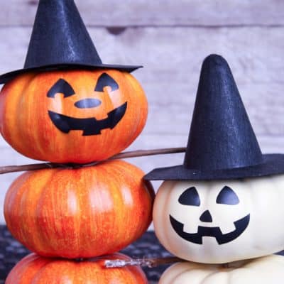 These Bewitching Pumpkins are sure to cast a spell on you! Whip them up in 5 minutes! via createcraftlove.com #pumpkins #halloween