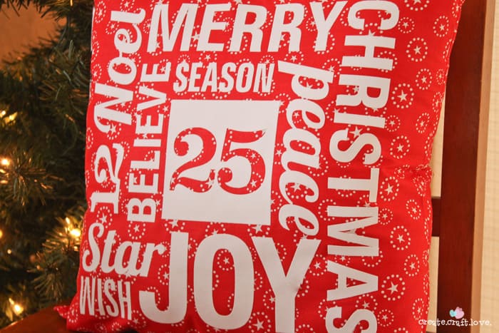 Christmas Subway Art Throw Pillow from createcraftlove.com #christmas #sewing #subwayart