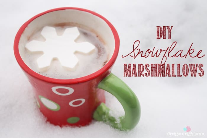 Whip up these cute DIY Snowflake Marshmallows as an extra special treat! #recipes #homemade #marshmallows