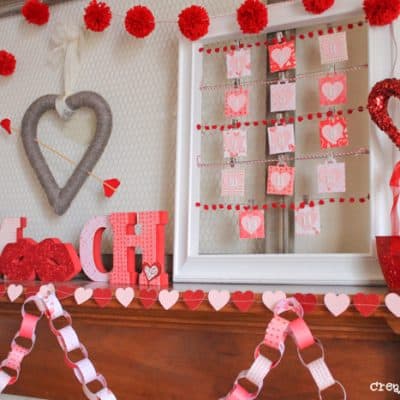 https://www.createcraftlove.com/2012/01/valentines-day-wreath.html