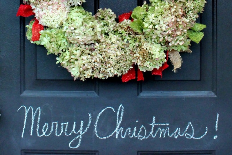 HYDRANGEA-CHRISTMAS-WREATH