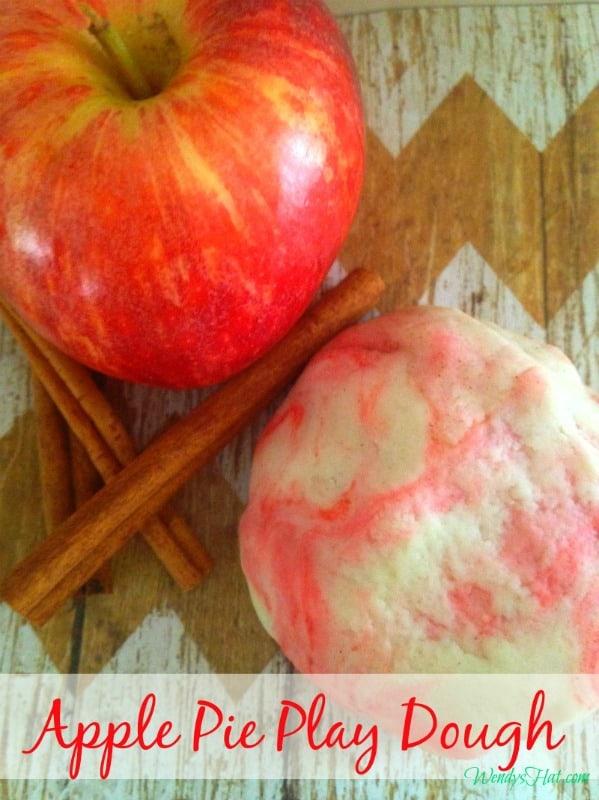Apple-Pie-Play-Dough1