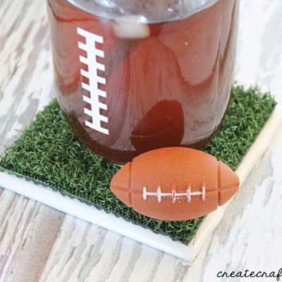 These Astroturf Coasters are a fun addition to any Super Bowl party! via createcraftlove.com