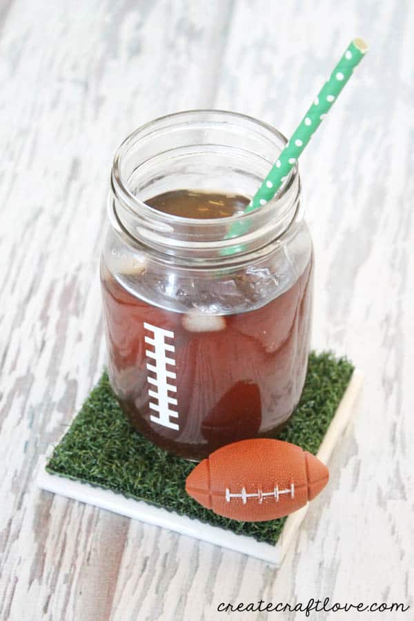 These Astroturf Coasters are a fun addition to any Super Bowl party! via createcraftlove.com