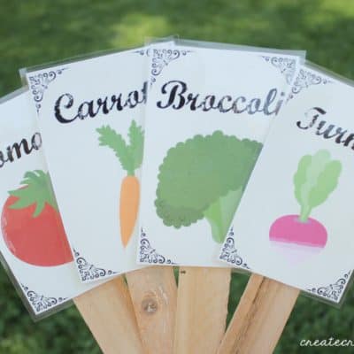 Printable Garden Markers with a vintage seed packet vibe via createcraftlove.com!