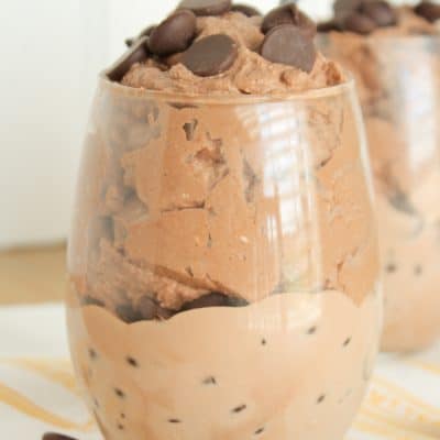 This No Bake Aztec Chocolate Ice Cream Parfait will turn plain old chocolate ice cream into a gourmet dessert worthy of your local chocolate bar! #AD #nobake #nestletollhouse #darkchocolate #summer