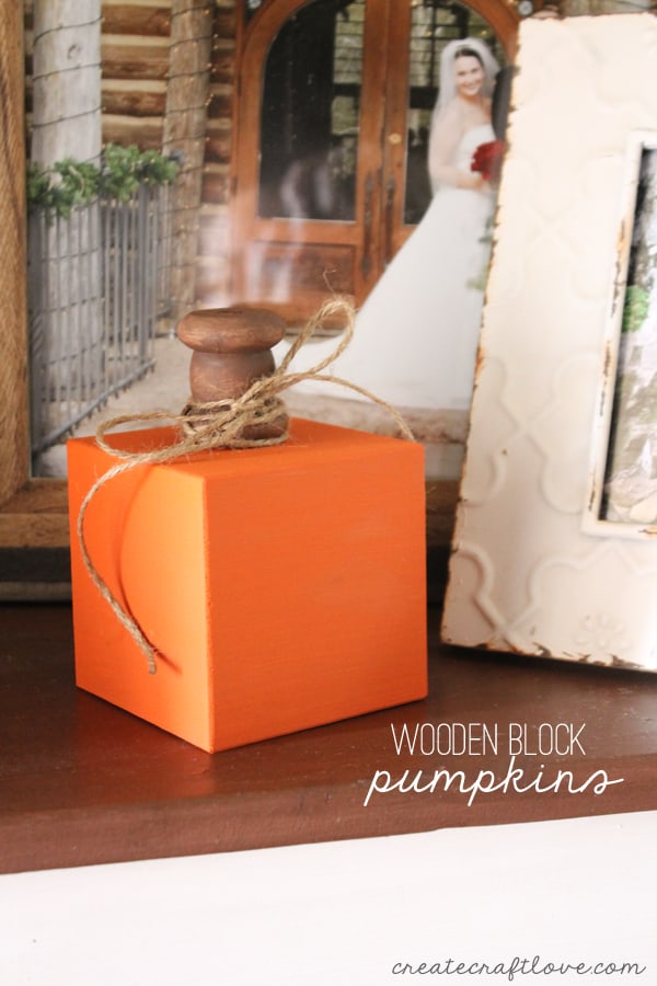 These Wooden Block Pumpkins have a vintage farmhouse feel! via createcraftlove.com