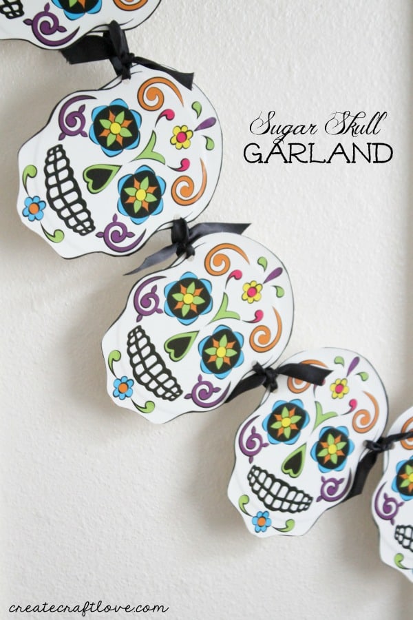 This Sugar Skull Garland is easy to make and I love how it turned out! via createcraftlove.com