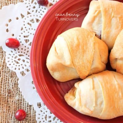 These Cranberry Turnovers are a new twist on an old favorite! #spon via createcraftlove.com