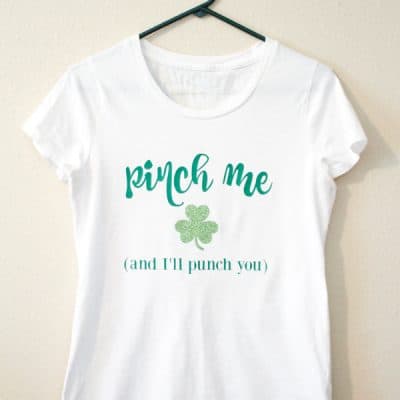 This Iron On St Patricks Day Shirt will protect you from pinching fingers! via createcraftlove.com