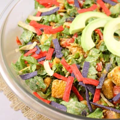 You will love the bold flavors of this Southwest Chicken Caesar Salad! via createcraftlove.com