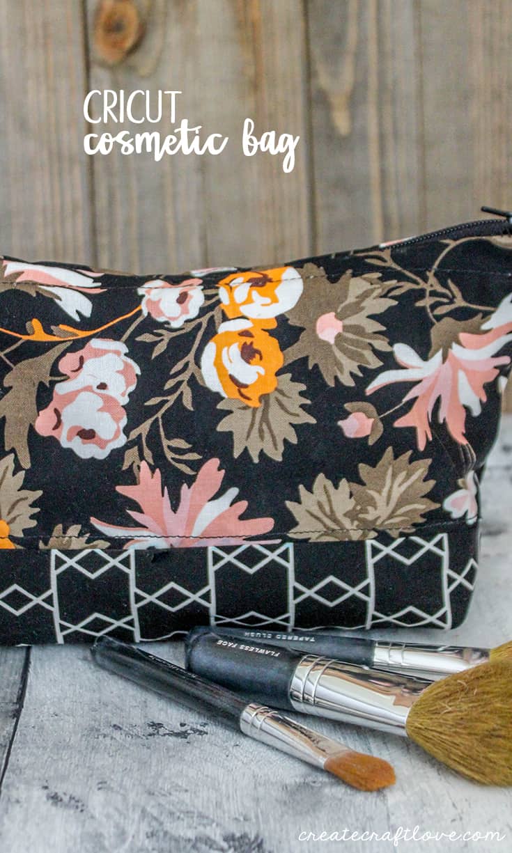 This Cricut Cosmetic Bag goes from cut to sewn in less than an hour!