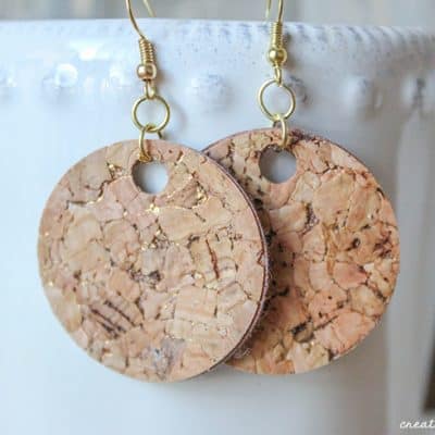 These Cork Earrings are my new favorite accessory!