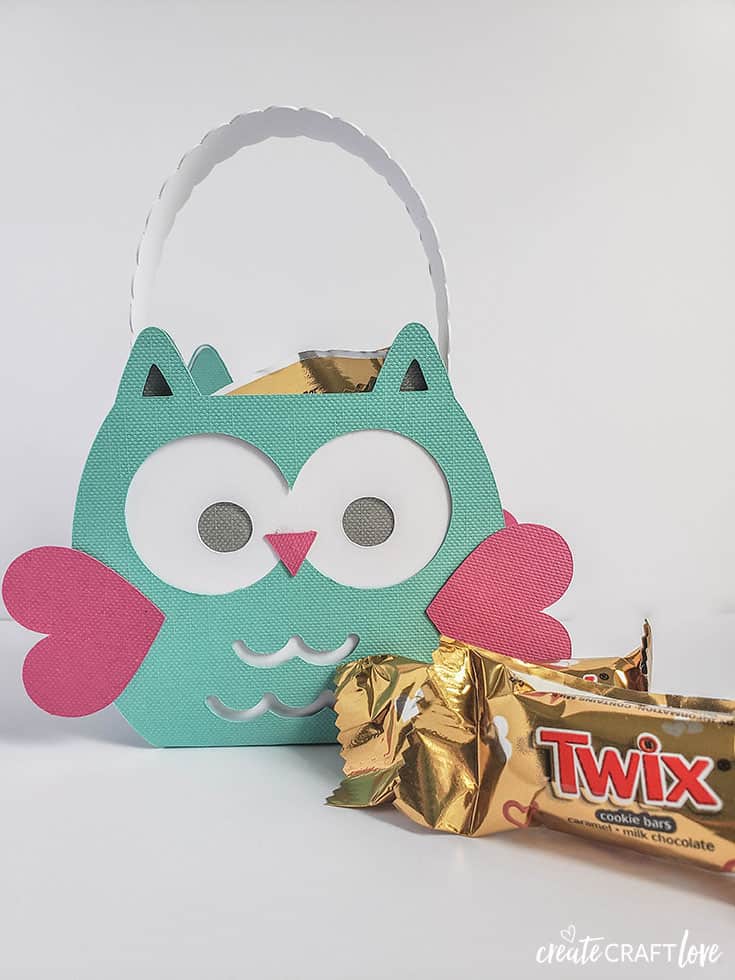 Owl Valentine Treat Box from Cricut