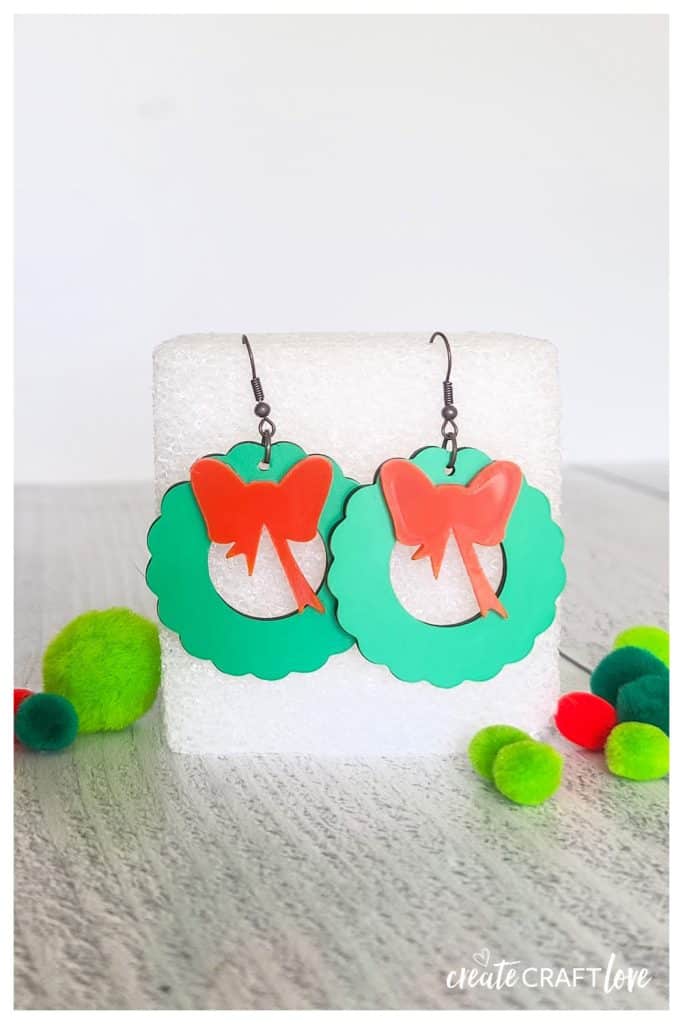 christmas earrings wreath
